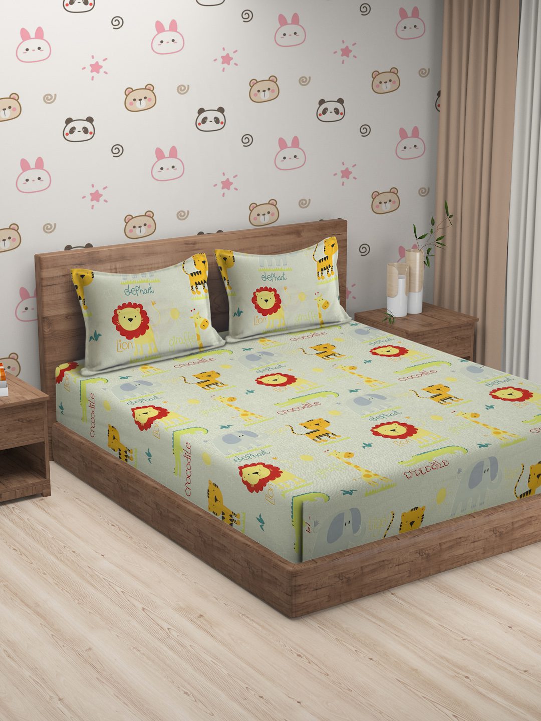 Hosta Homes Animal Amista Multicolored Bed Sheet With Pillow Covers - Queen Size image