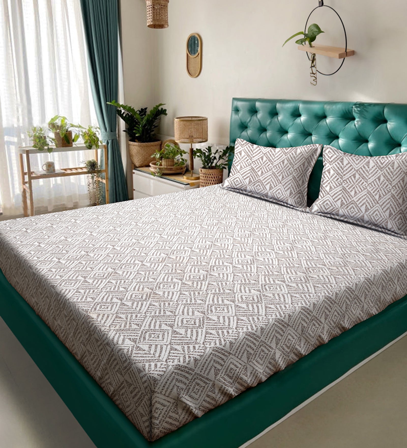 280 TC Mixed Cotton Bedsheet Set with 2 Pillow Covers image 0