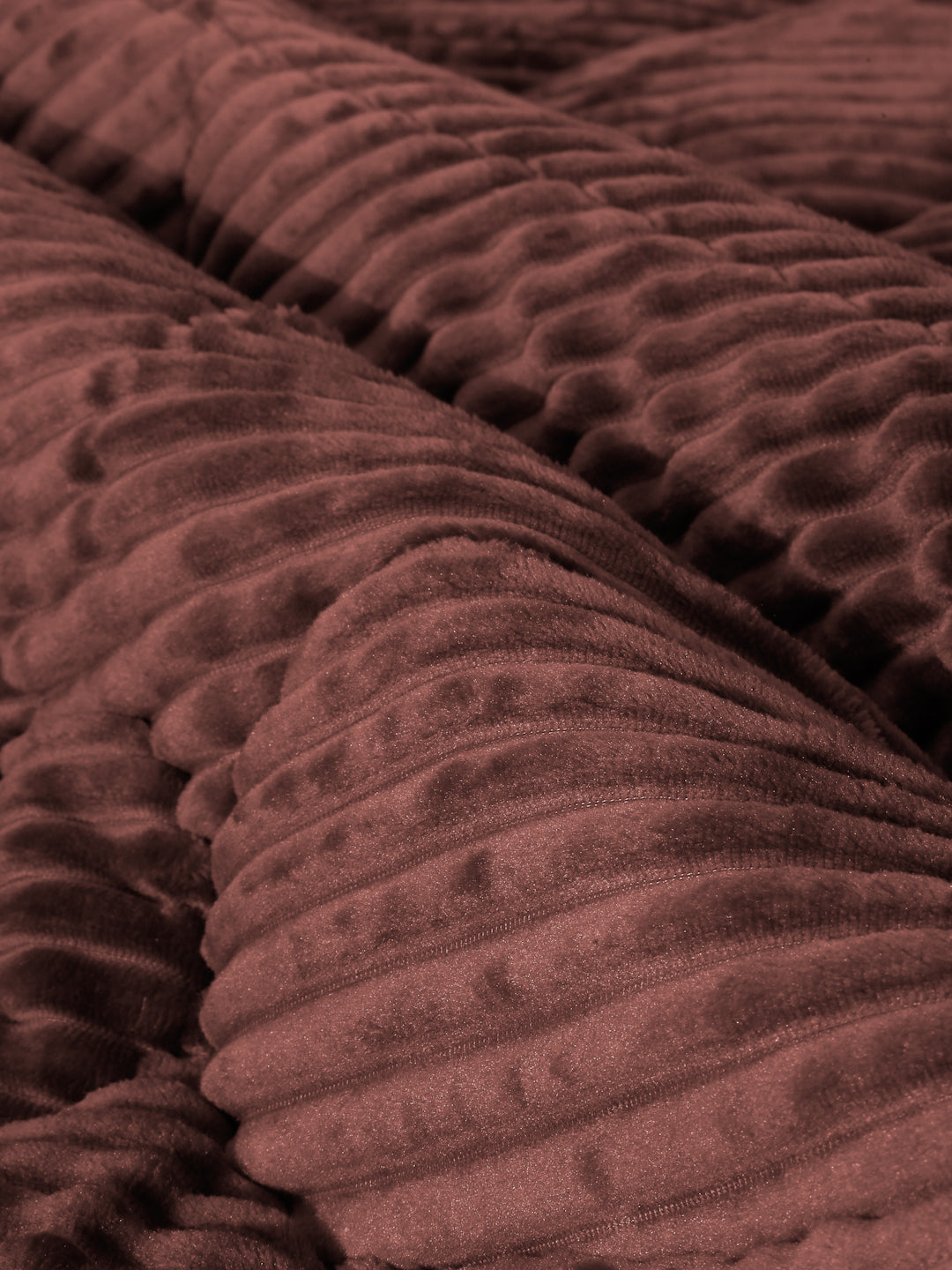 Brown Luxury Microfibre Filled Ultra Soft Embossed Sherpa Double Bed Quilt