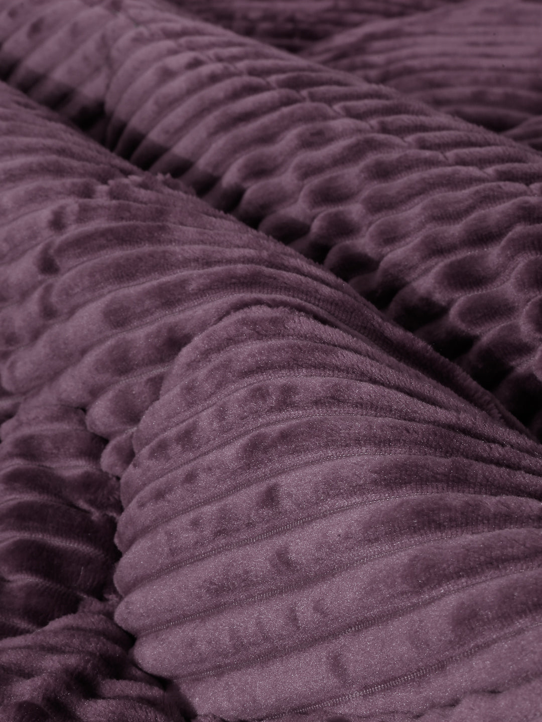 Purple Luxury Microfibre Filled Ultra Soft Embossed Sherpa Double Bed Quilt