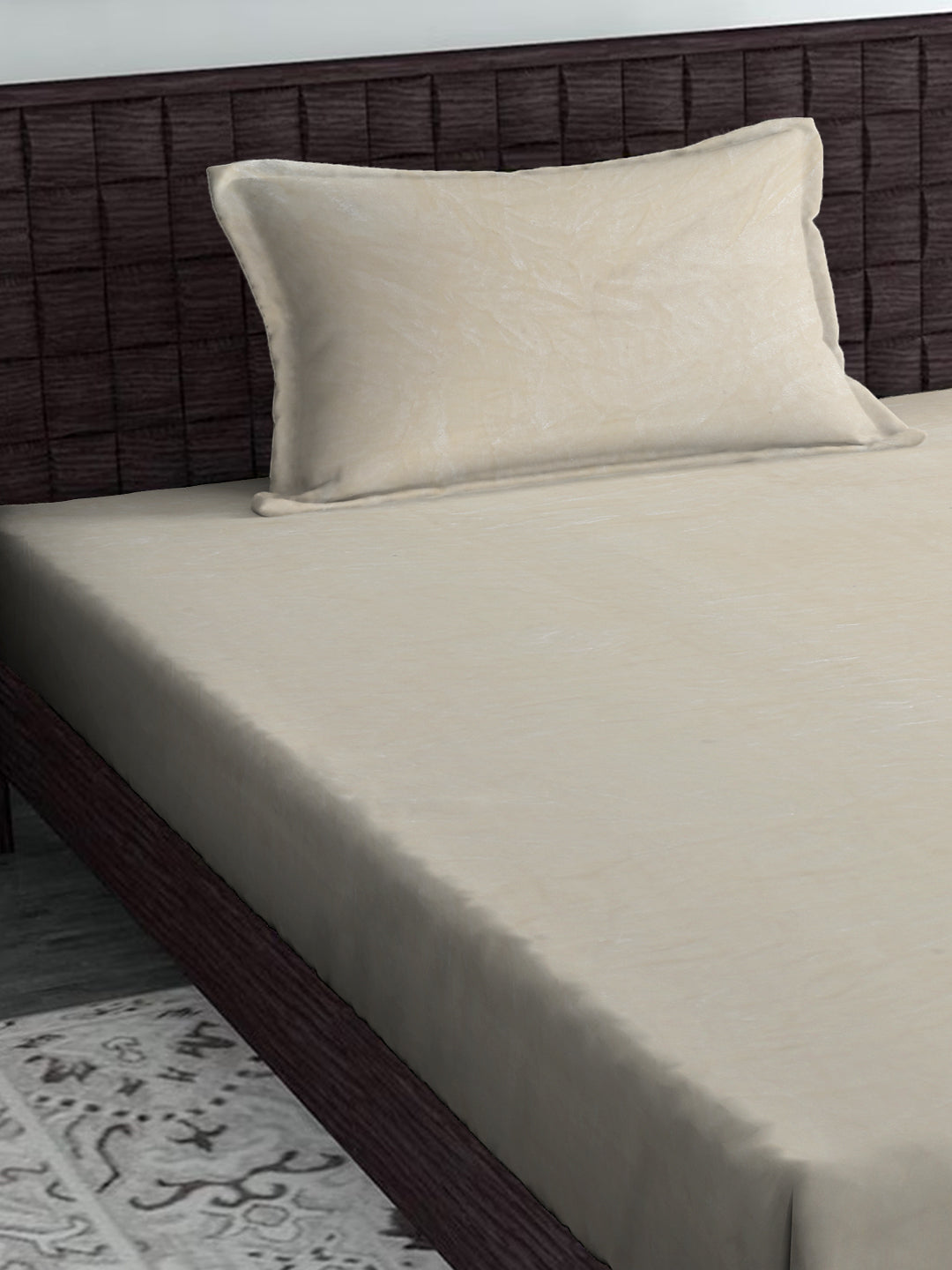 Cream Luxury Ultra Soft Warm Flannel 300 TC Bed Sheet