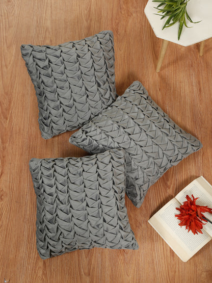 SOFT VELVET HAND CRATFED CUSHION COVERS ( 16 X 16 INCH )