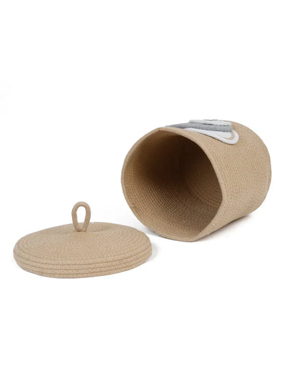 Toy storage hamper with teddy bear design