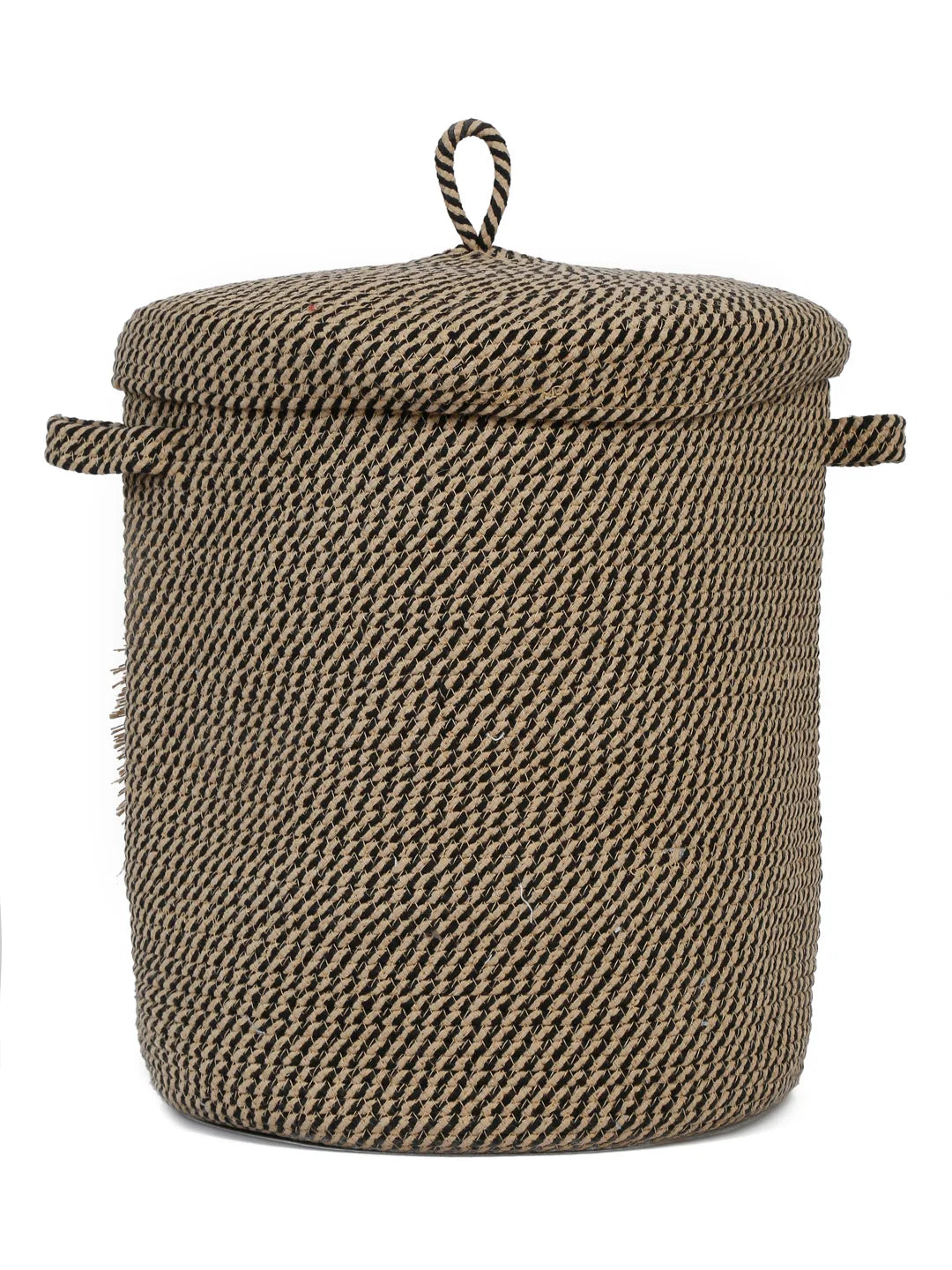 Toy storage basket with lion face design