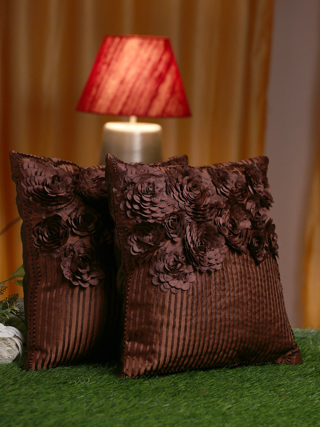 FLORAL BROWN