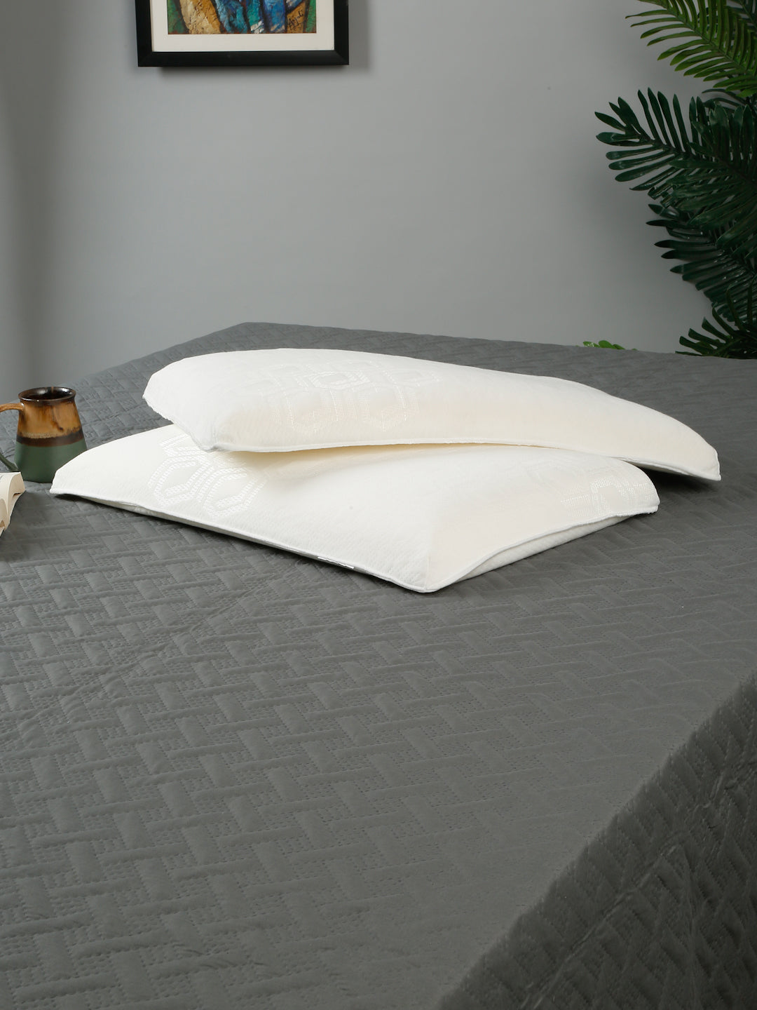 ULTRA SOFT MEMORY FOAM PILLOWS ( 17 X 27 INCH )