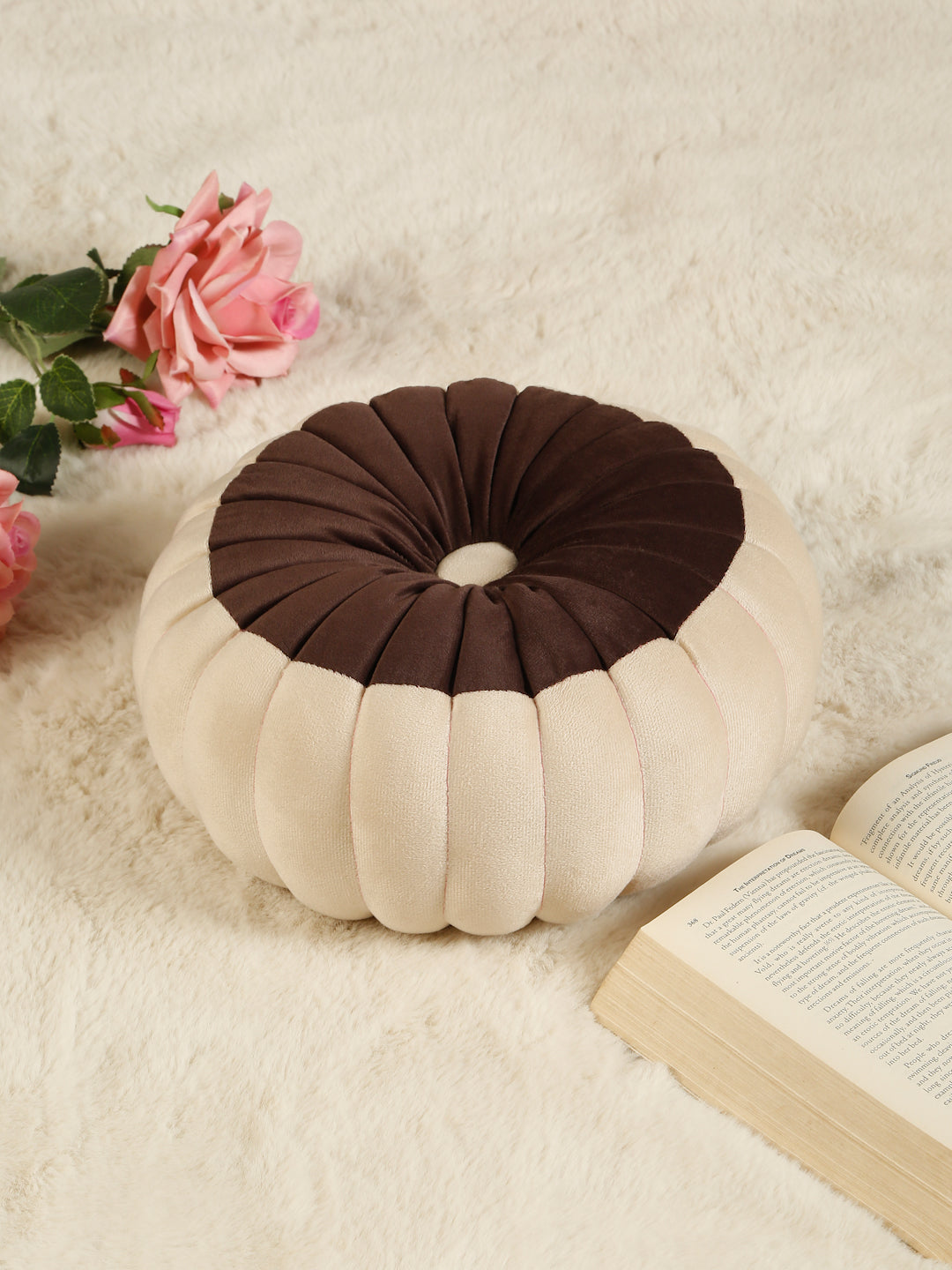 SOFT VELVET SELF DESIGNED REVERSIBLE DECORATIVE CUSHIONS ( 14 X 14 INCH )