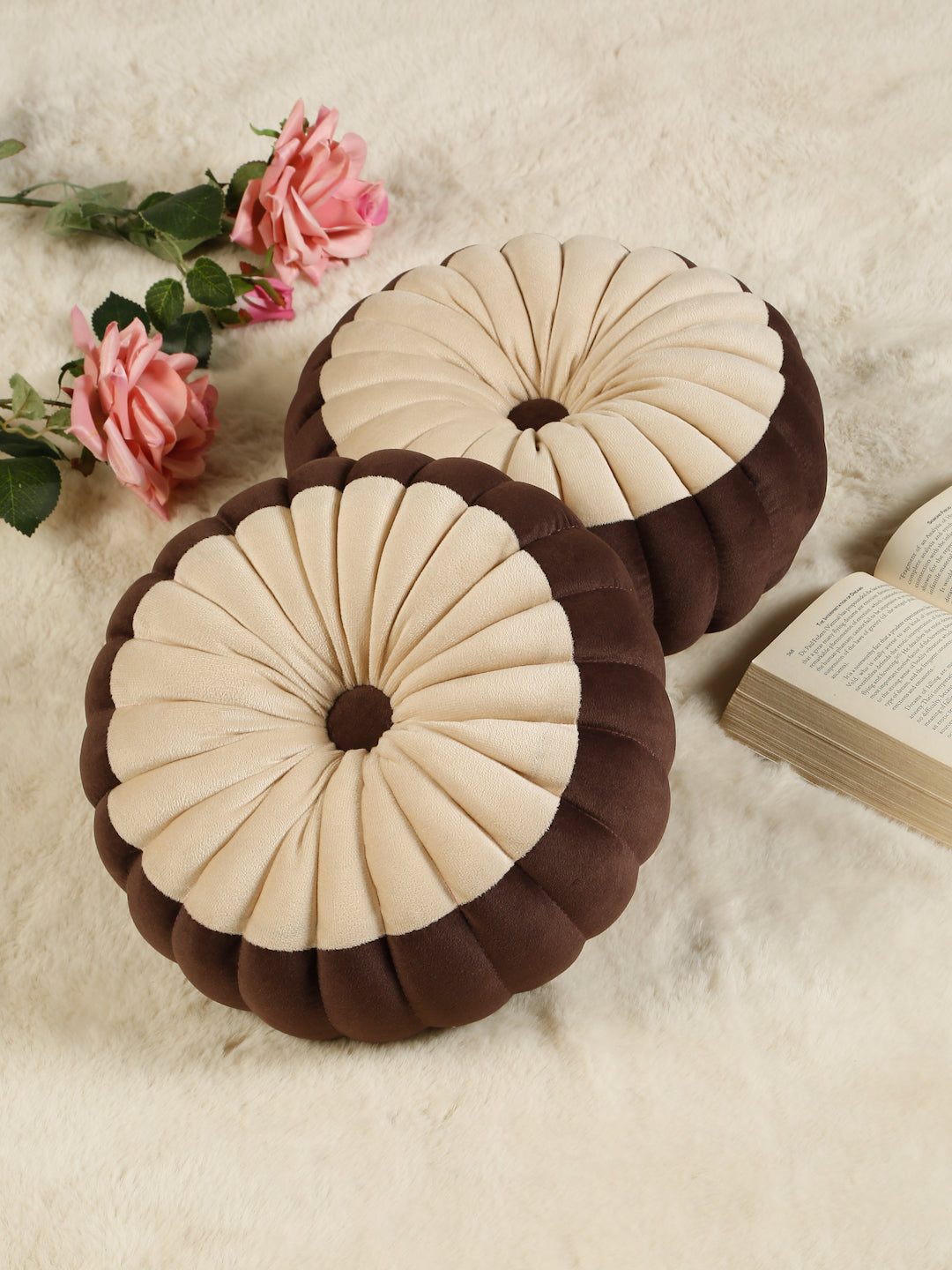 SOFT VELVET SELF DESIGNED REVERSIBLE DECORATIVE CUSHIONS ( 14 X 14 INCH )