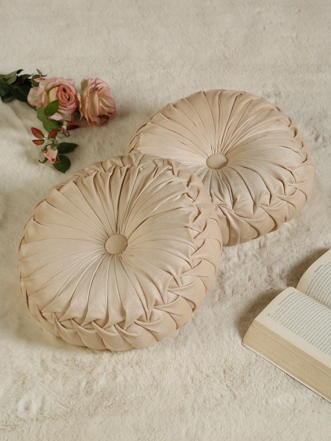 SOFT VELVET SELF DESIGNED REVERSIBLE DECORATIVE CUSHIONS ( 14 X 14 INCH )