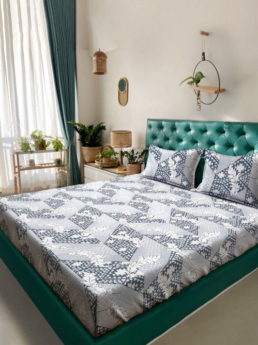 Grey Geometric Polycotton 280 TC Fitted King Fine Bedsheet with 2 Pillow Covers-78 x 78 inches