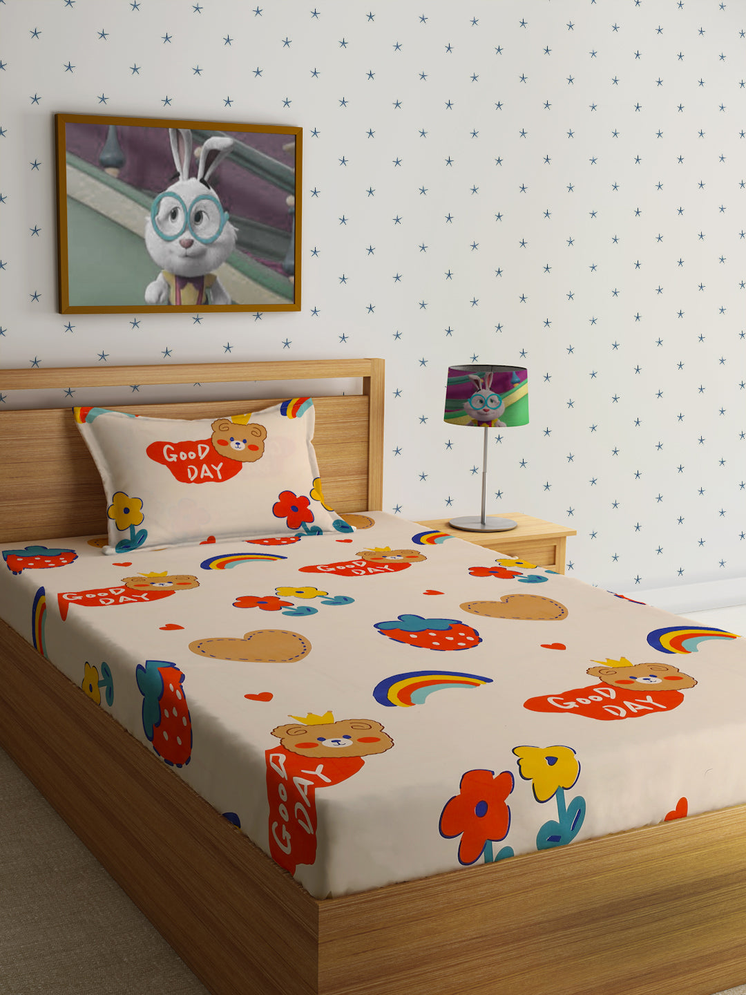 Hosta Homes Have A Good Day Printed Kids Bed Sheet With 2 Pillow Covers  - Single Size image