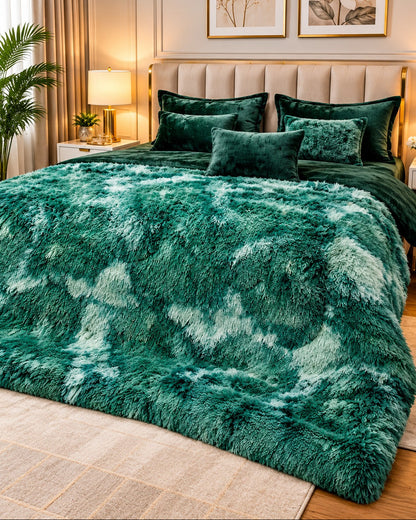 LUXURIOUS QUILT / RAJAI