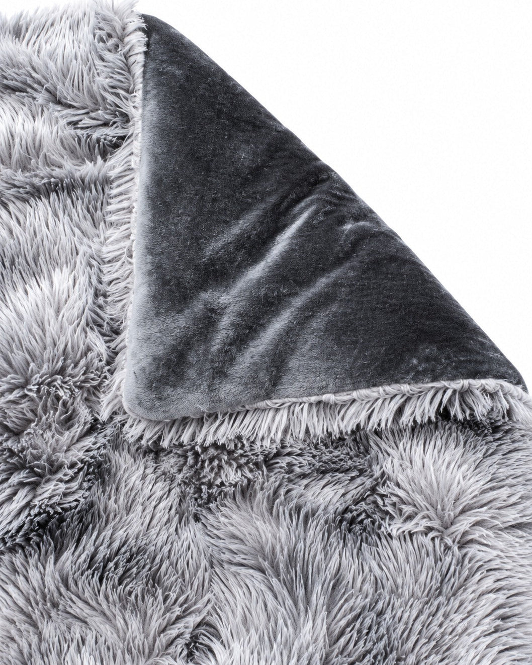 LUXURIOUS QUILT / RAJAI