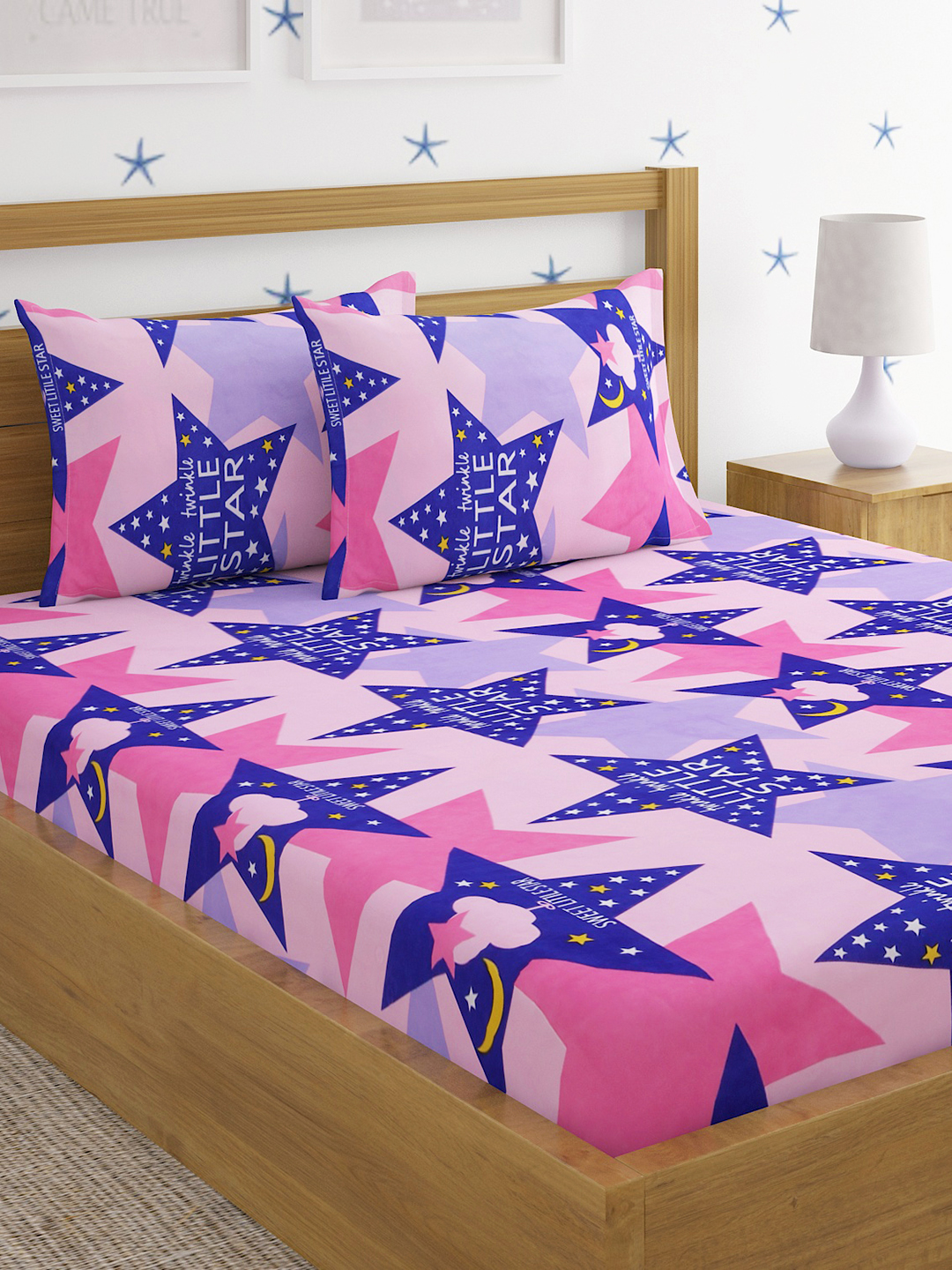 Hosta Homes Little star Multicolored Printed Bed Sheet With Pillow Covers